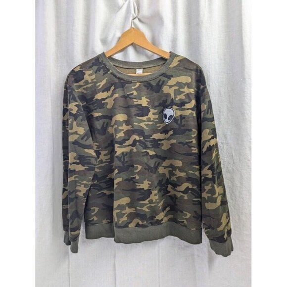 no brand Tops - no brand women's large camo alien crew neck sweatshirt, weird, warm layer C12